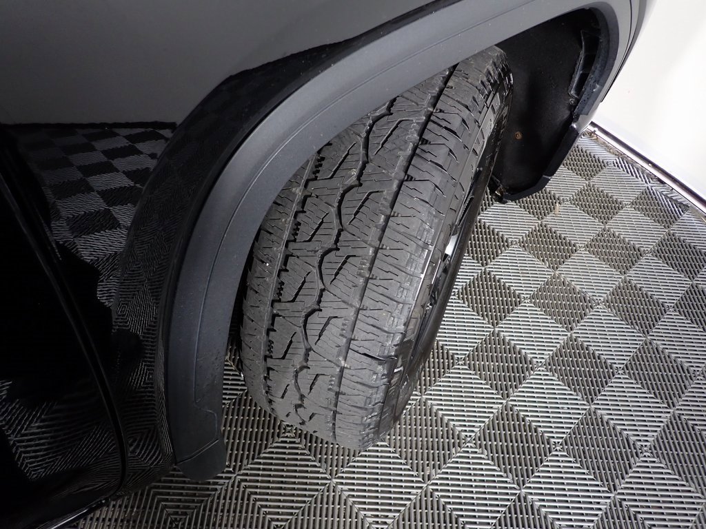 Used 2022 GMC Sierra 1500 Elevation image 34