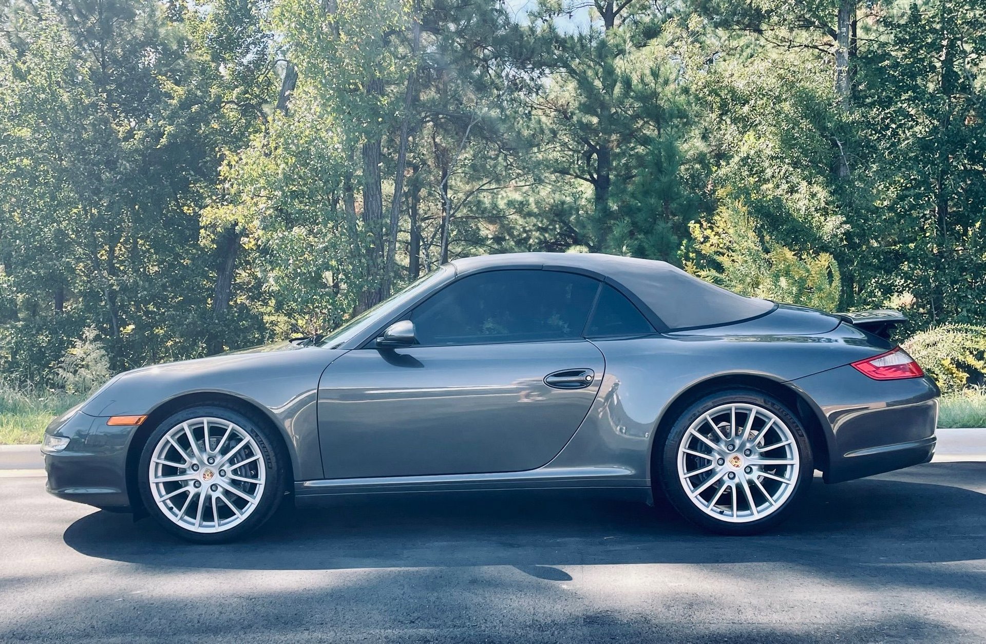 Used 2006 Porsche 911 Carrera 4 image 10