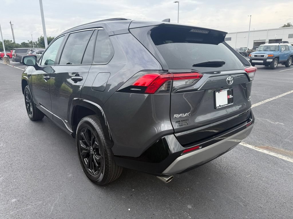 Certified 2025 Toyota RAV4 SE AWD/4WD image 4
