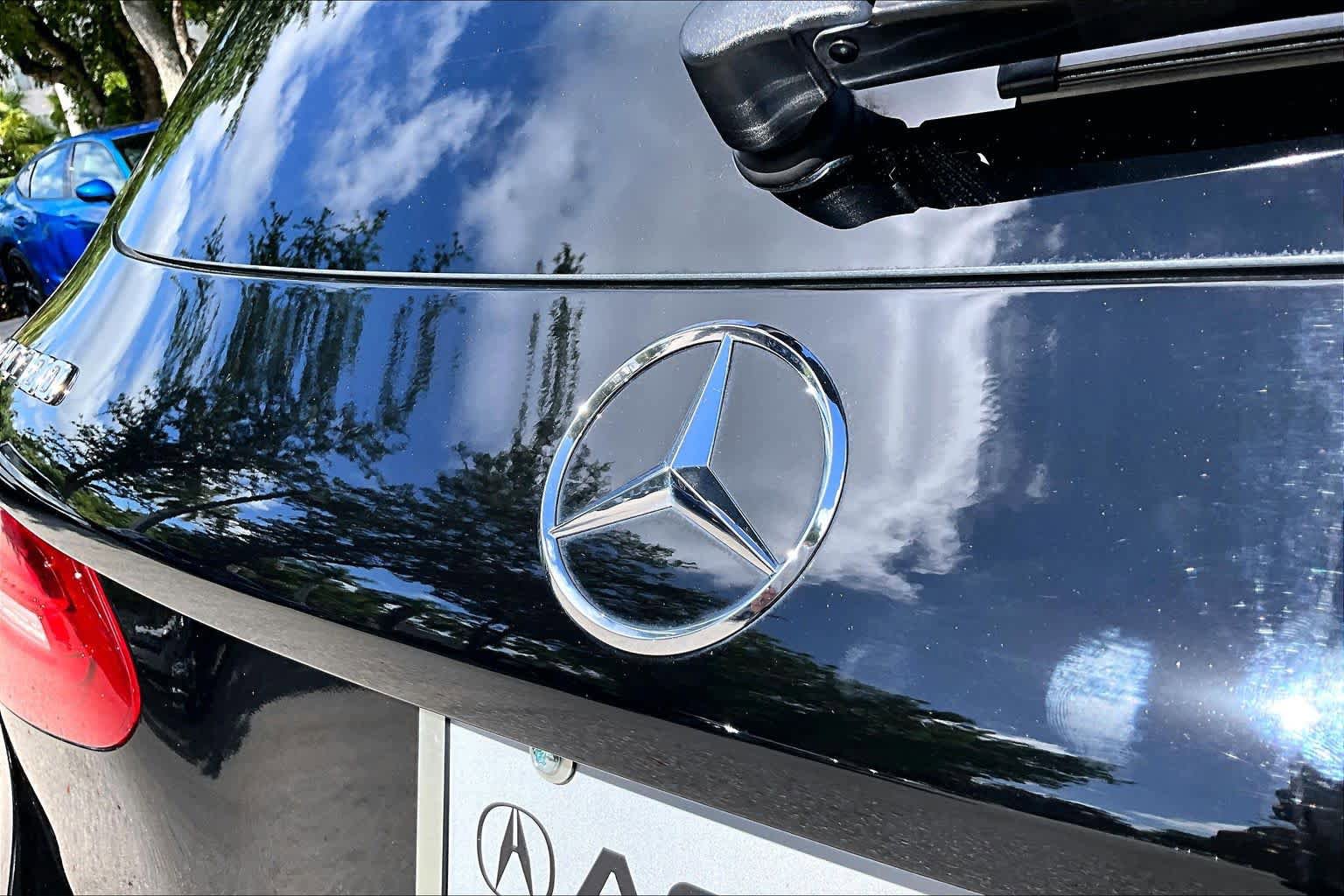 Used 2017 Mercedes-Benz GLC 300 4MATIC image 31