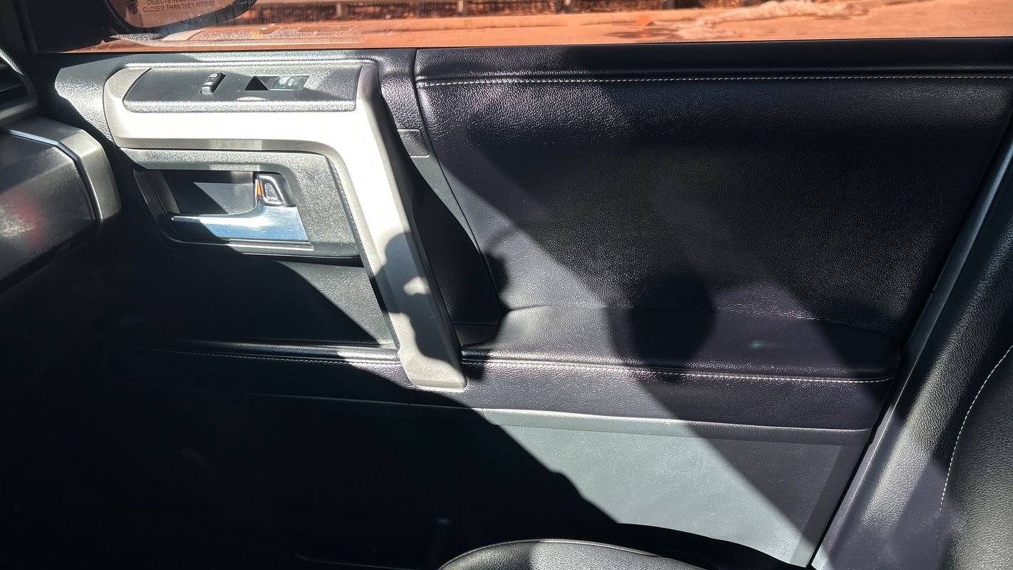 Used 2016 Toyota 4Runner SR5 image 26