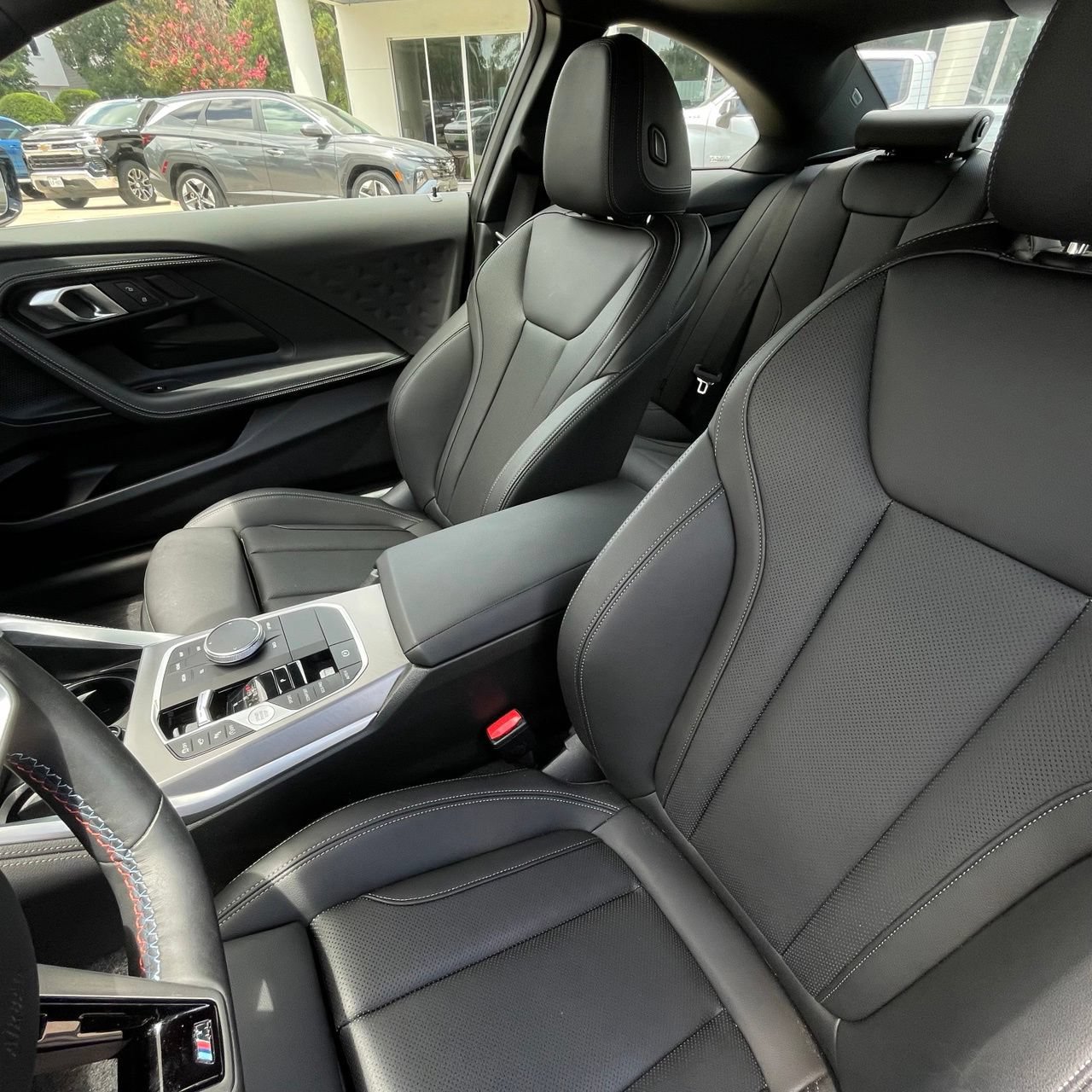 Used 2025 BMW M240i Coupe RWD image 22