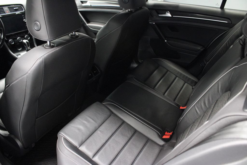 Used 2019 Volkswagen Golf R 4-Door AWD/4WD image 22