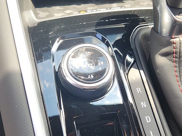 New 2026 Chevrolet Colorado Z71 w/ Midnight Edition AWD/4WD image 17