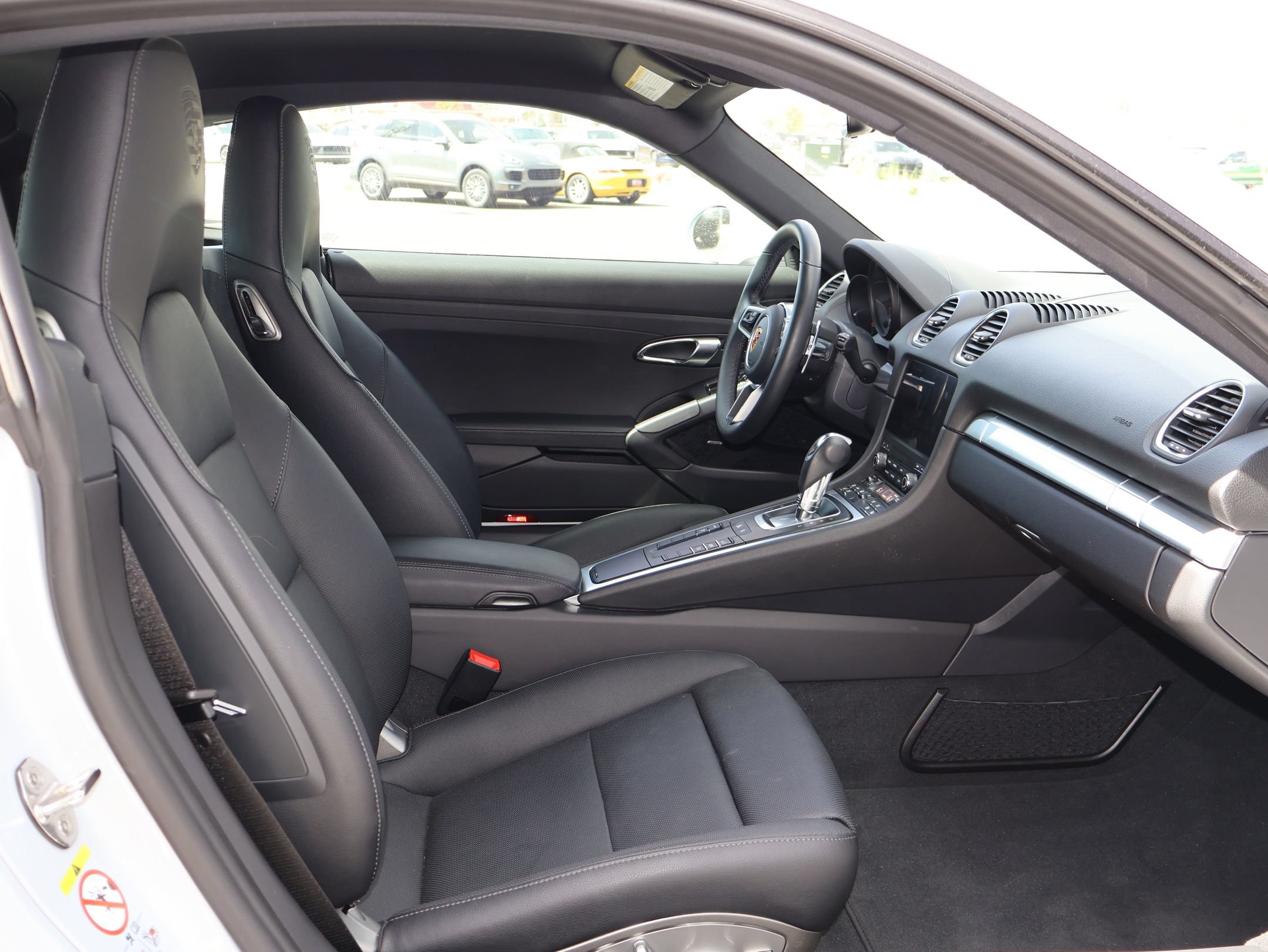 Certified 2024 Porsche 718 Cayman S RWD image 30