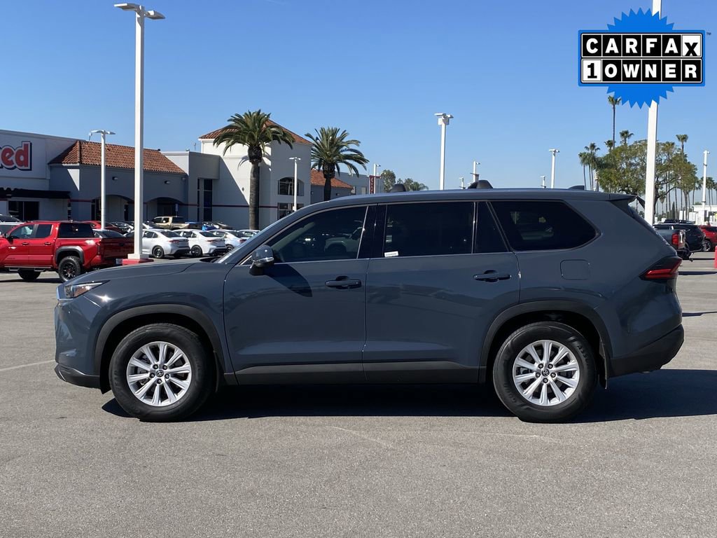 Certified 2025 Toyota Grand Highlander XLE image 2