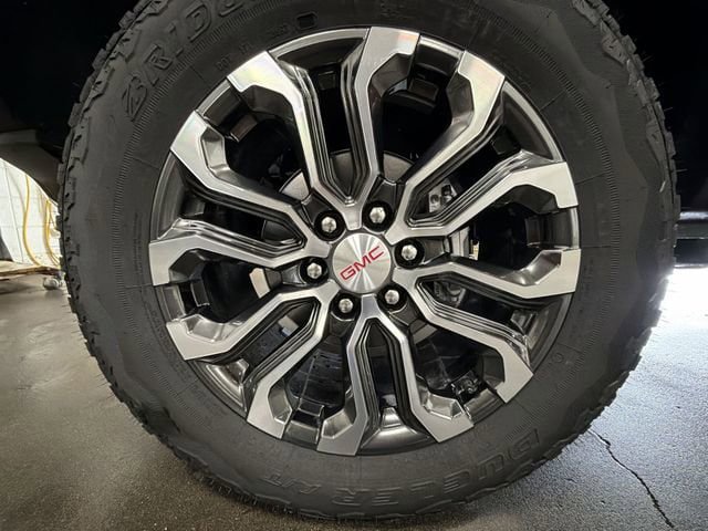 New 2026 GMC Canyon Denali AWD/4WD image 33