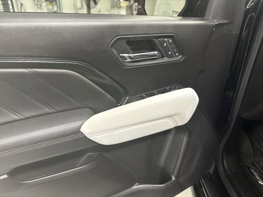 Certified 2023 GMC Canyon AT4X image 29