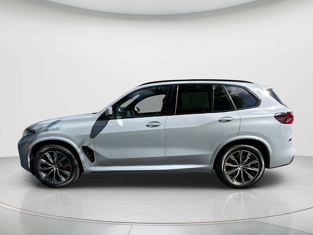 New 2026 BMW X5 xDrive40i w/ M Sport Package AWD/4WD image 8