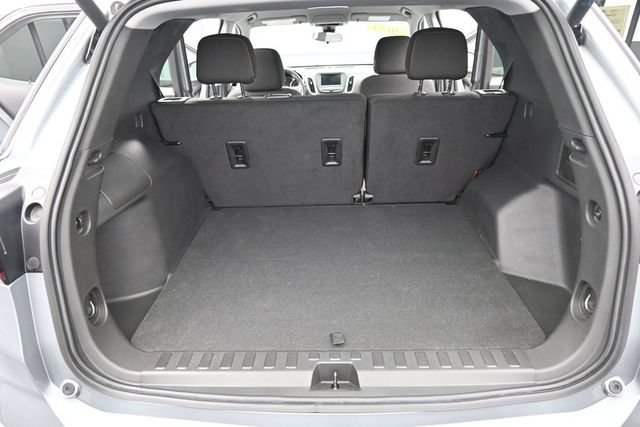 Used 2023 Chevrolet Equinox LT FWD image 12