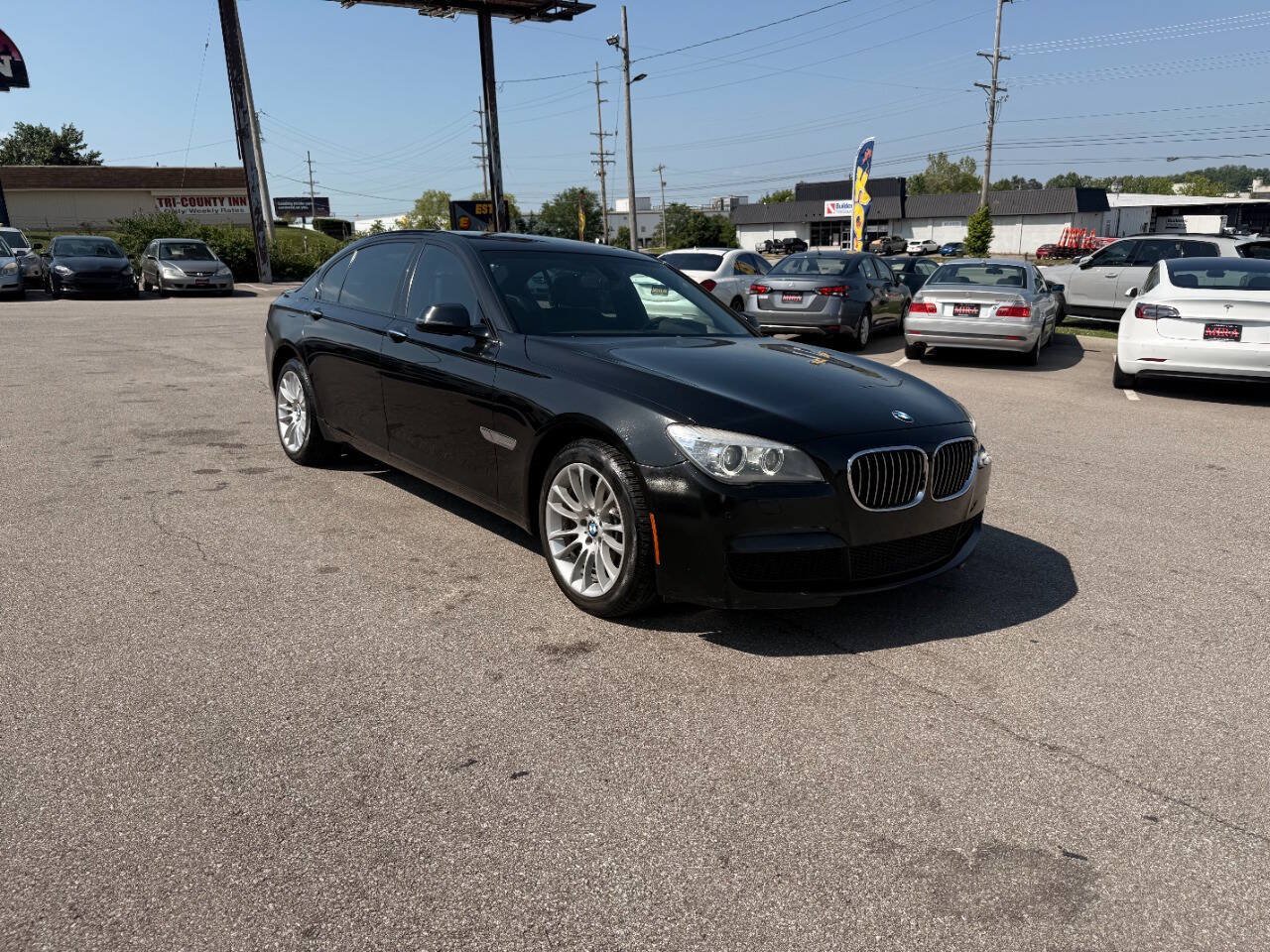 Used 2014 BMW 740Li xDrive w/ Executive Package AWD/4WD image 4