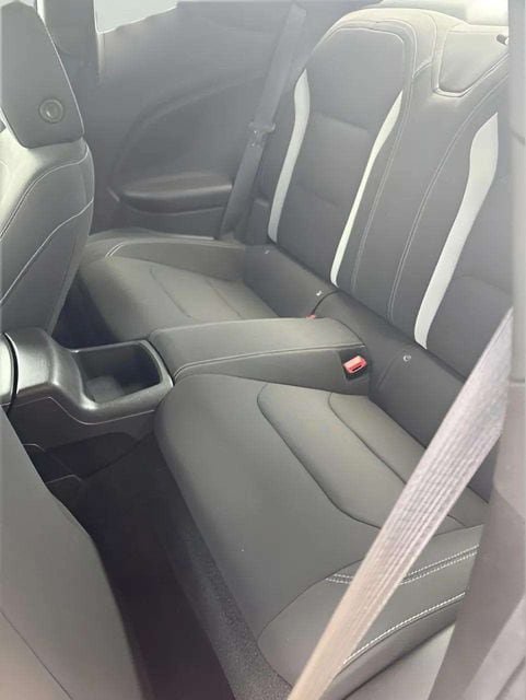 Used 2022 Chevrolet Camaro LT w/ RS Package RWD image 9