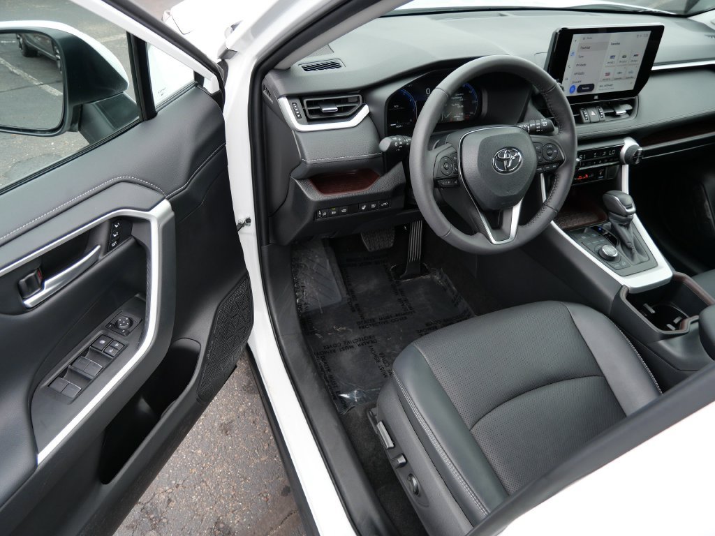 Used 2023 Toyota RAV4 Limited w/ Limited Grade Weather Package AWD/4WD image 10