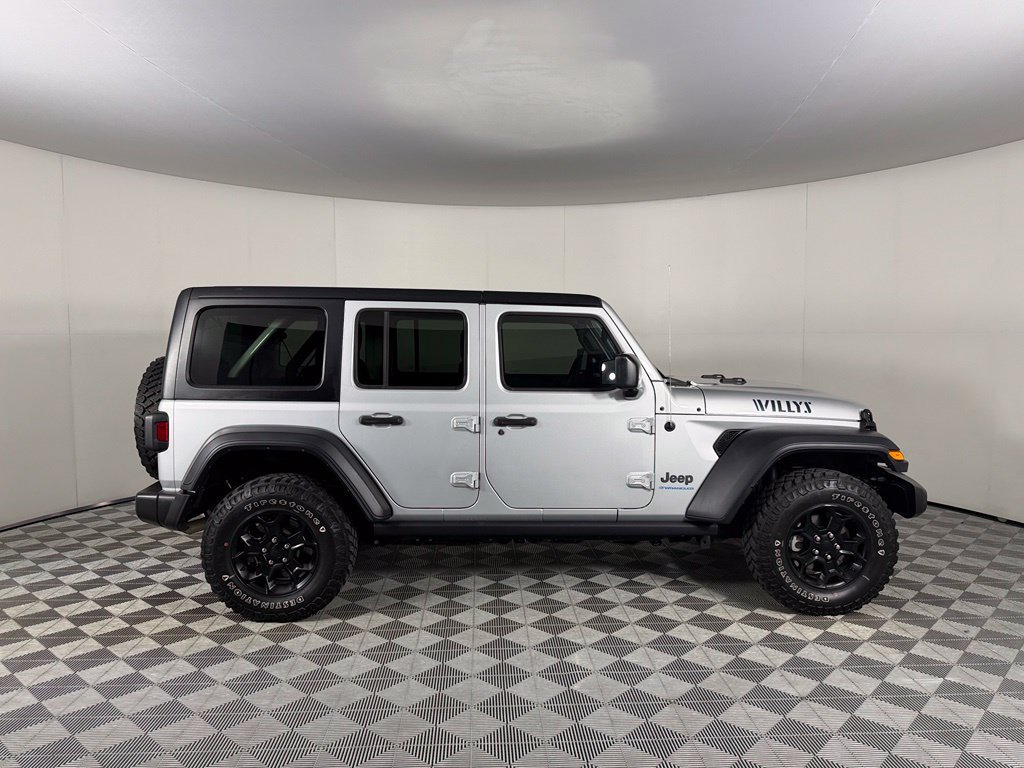 Used 2023 Jeep Wrangler Unlimited AWD/4WD image 5