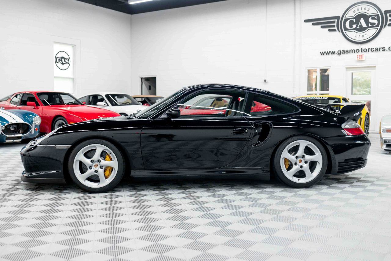 Used 2002 Porsche 911 GT2 RWD image 10
