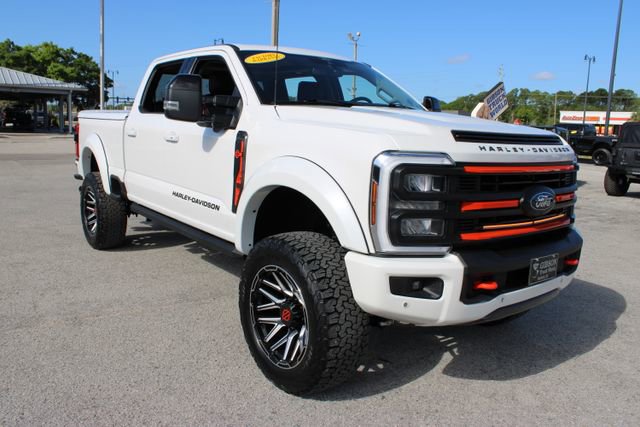 Used 2024 Ford F350 Lariat w/ Lariat Ultimate Package image 16