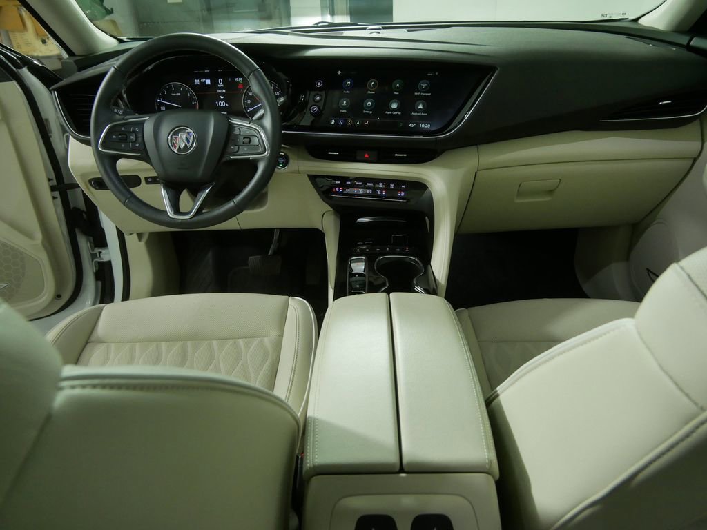 Used 2023 Buick Envision Avenir image 24