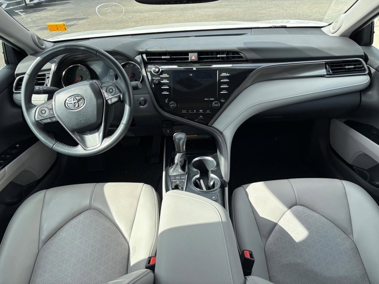 Used 2019 Toyota Camry XSE image 19