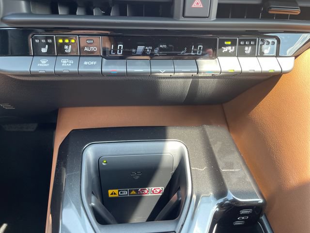 New 2026 Toyota Crown Signia AWD/4WD image 22