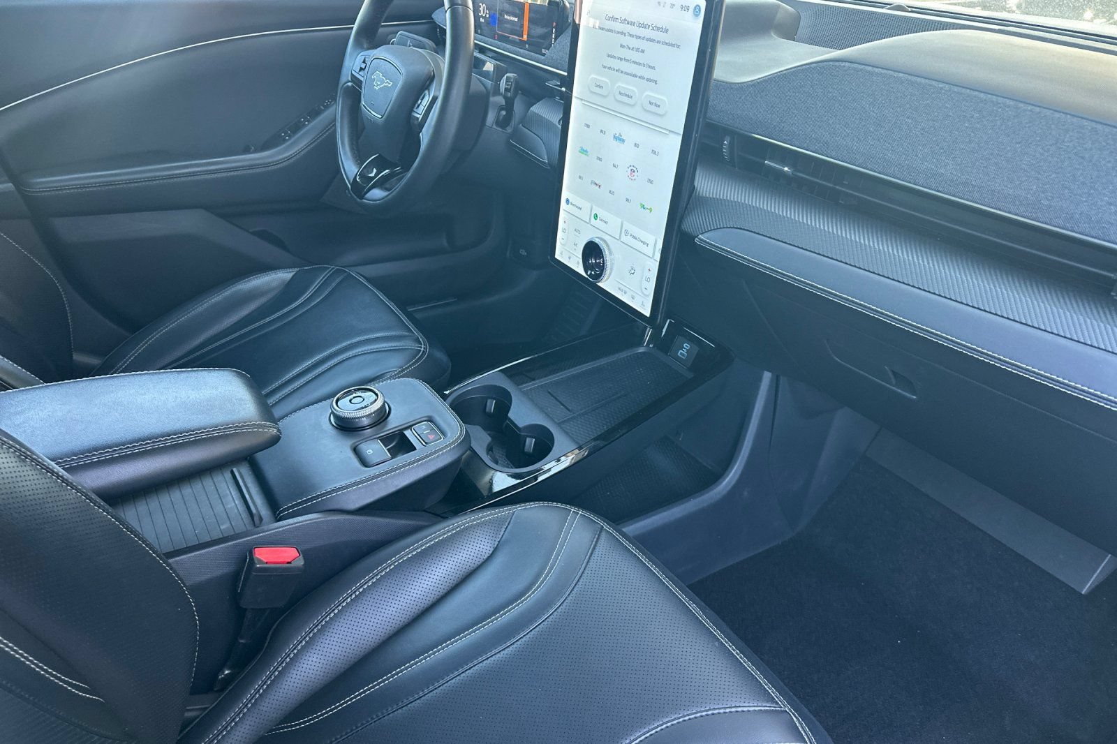 Used 2022 Ford Mustang Mach-E Premium RWD image 14