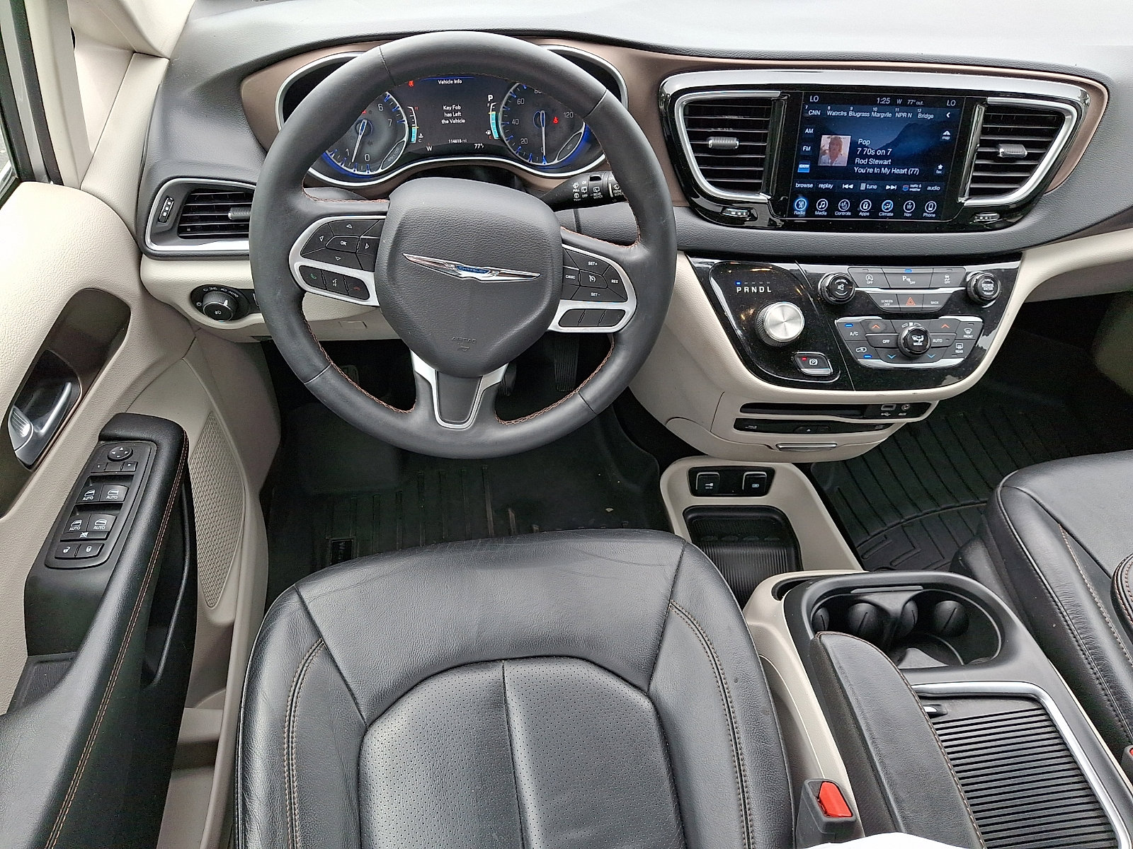 Certified 2017 Chrysler Pacifica Touring-L Plus FWD image 12
