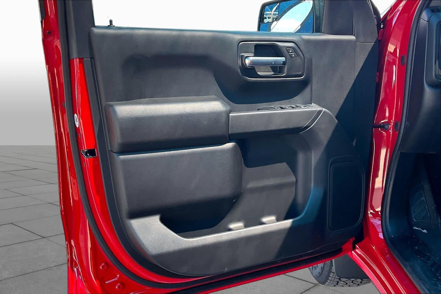 New 2026 Chevrolet Silverado 1500 Custom w/ Turbomax Blackout Package RWD image 10