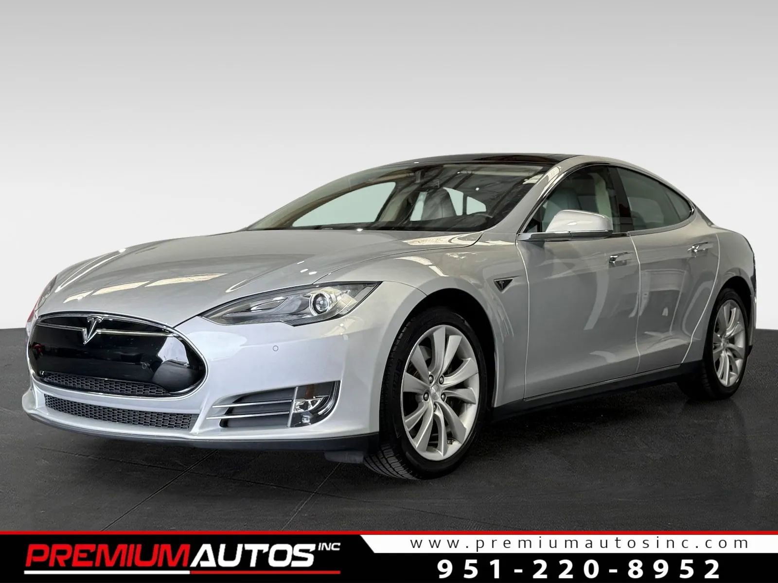 Used 2014 Tesla Model S 85 image 1