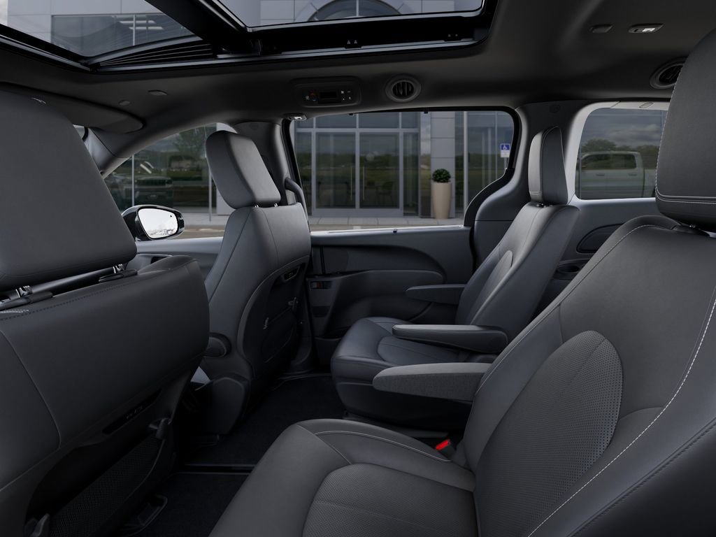New 2026 Chrysler Pacifica Select FWD image 23