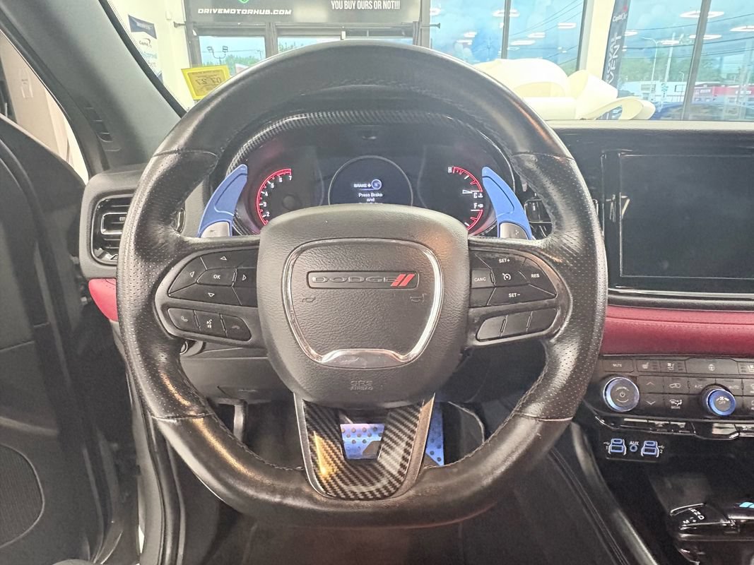 Used 2022 Dodge Durango R/T w/ Blacktop Package AWD/4WD image 17