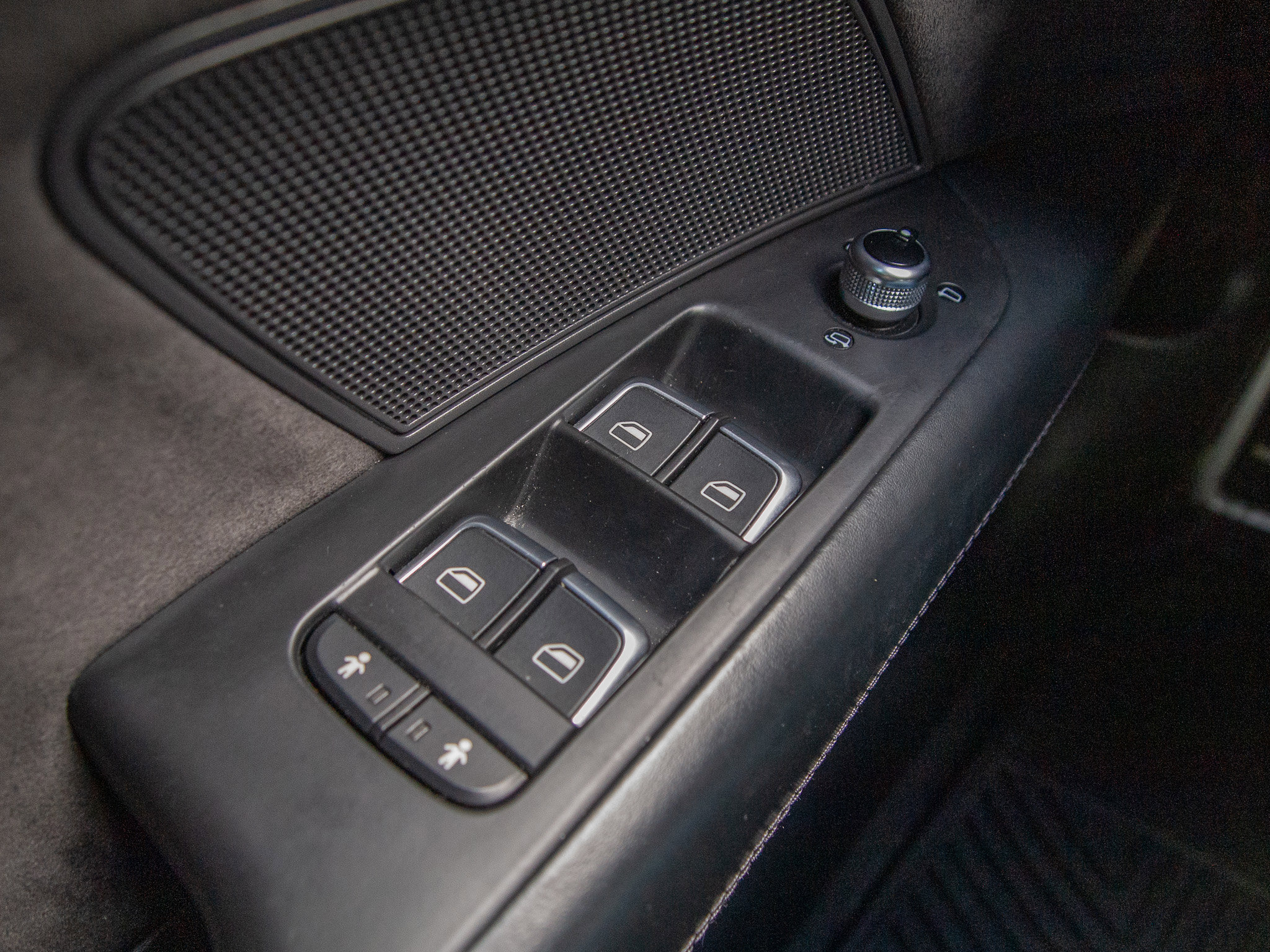 Used 2017 Audi RS 7 Performance w/ Driver Assistance Package image 23