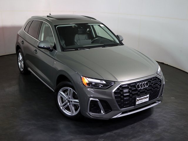 Used 2025 Audi Q5 e Premium Plus w/ Premium Plus Package image 7