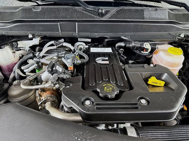 Used 2025 RAM 3500 Limited image 36