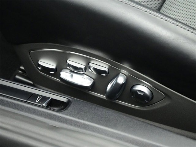 Used 2019 Porsche 911 Turbo S image 25