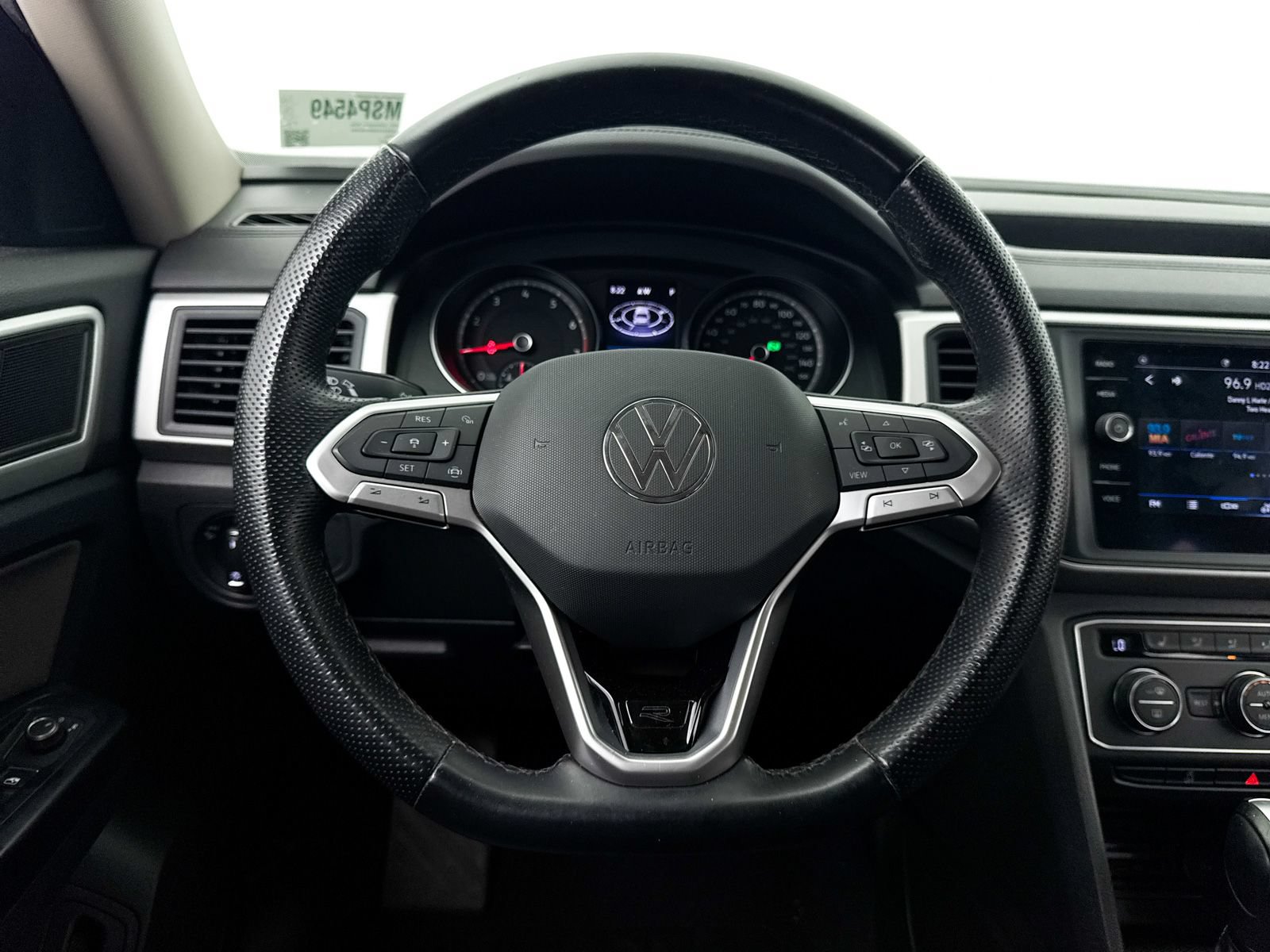 Used 2021 Volkswagen Atlas SE w/ Towing Package FWD image 3