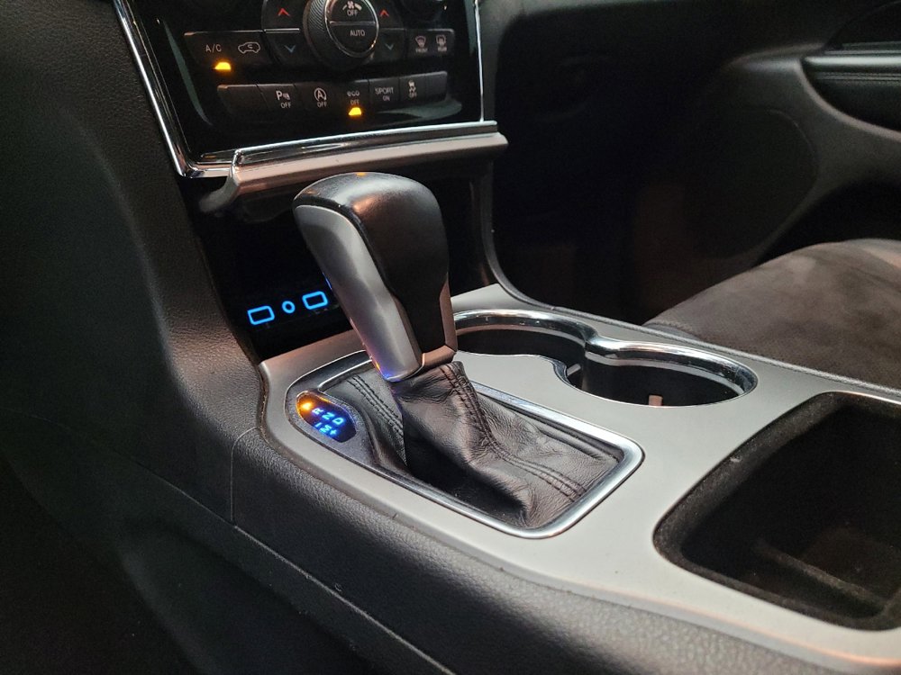 Used 2020 Jeep Grand Cherokee Altitude image 26