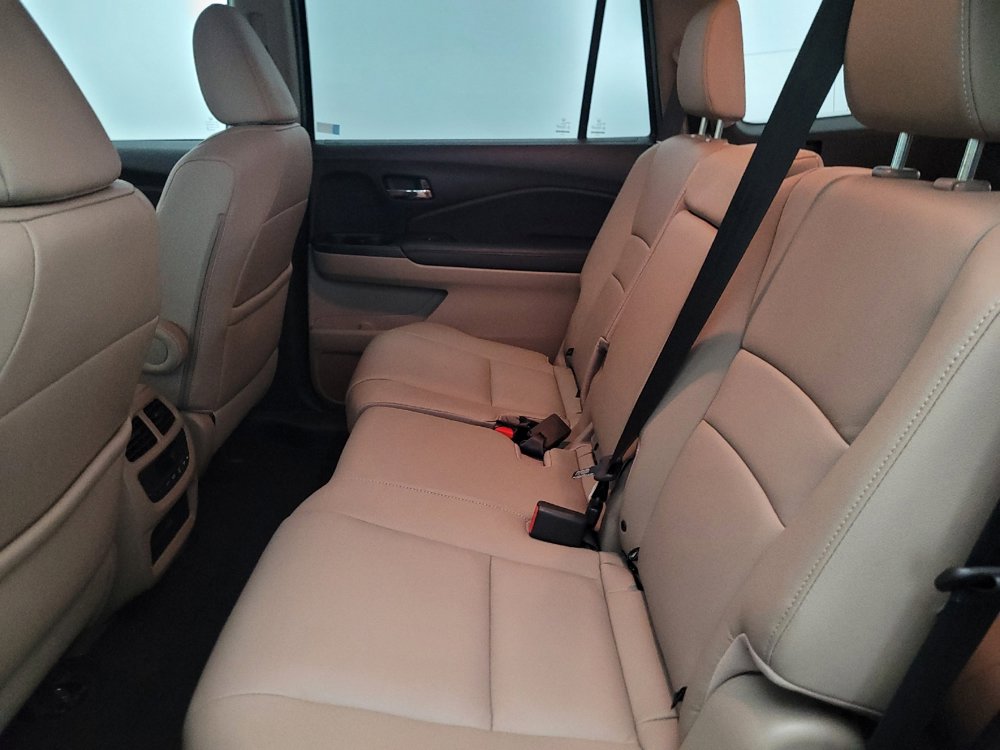 Used 2016 Honda Pilot EX-L image 18