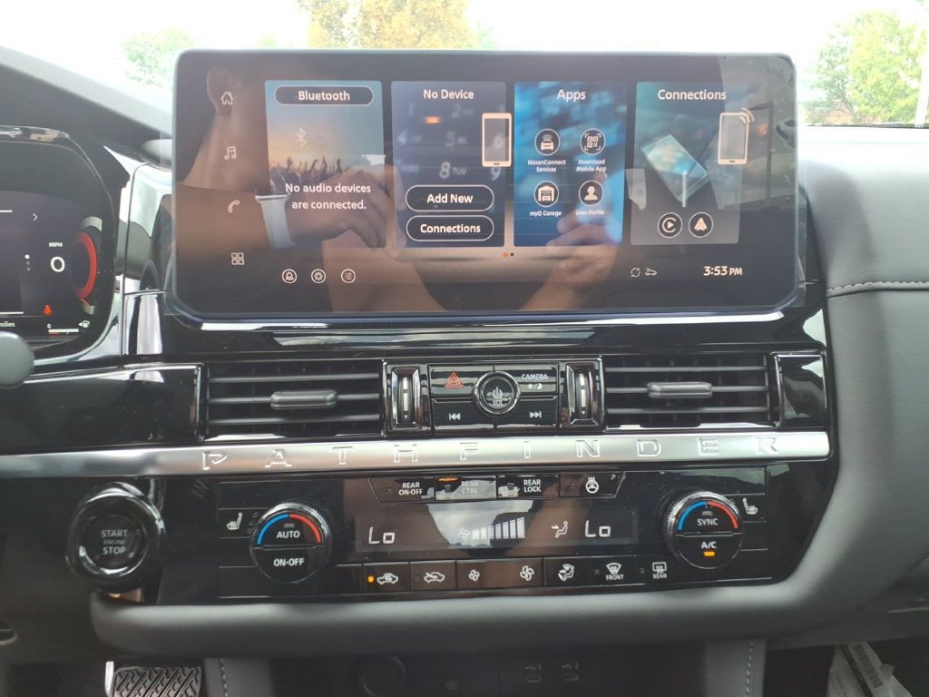 New 2026 Nissan Pathfinder SL w/ SL Premium Package AWD/4WD image 28