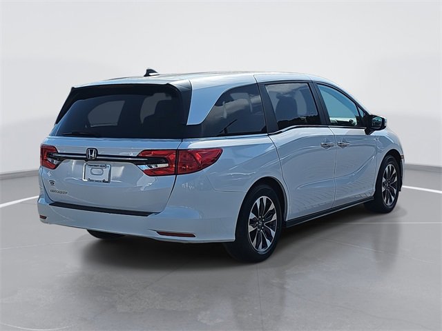 Used 2024 Honda Odyssey EX-L image 3
