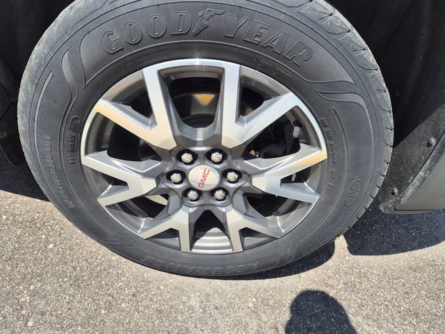 Certified 2021 GMC Acadia SLE w/ Driver Convenience Package AWD/4WD image 12