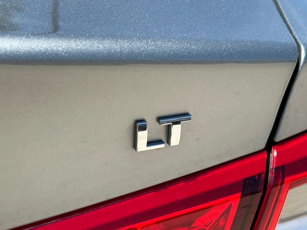 Used 2024 Chevrolet Malibu LT FWD image 13
