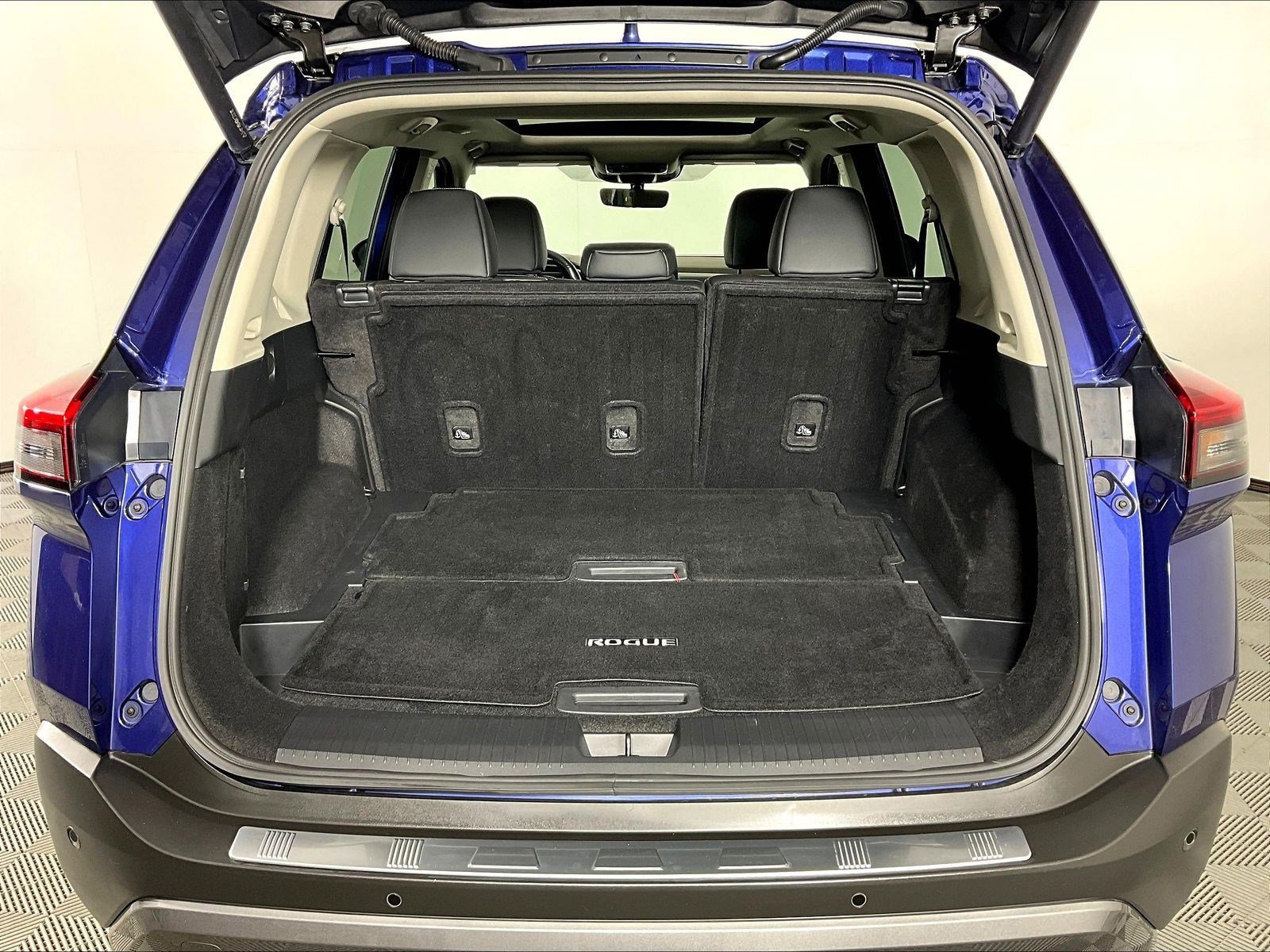 Certified 2023 Nissan Rogue SL w/ SL Premium Package AWD/4WD image 36
