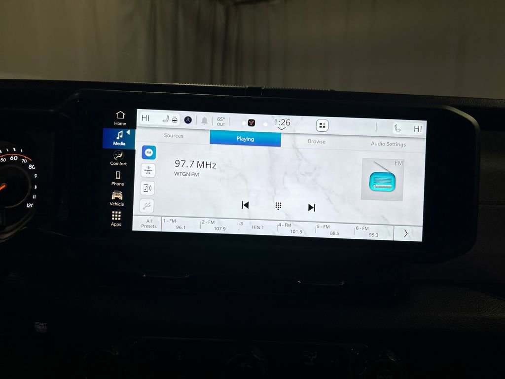 Used 2024 Jeep Gladiator Sport image 17