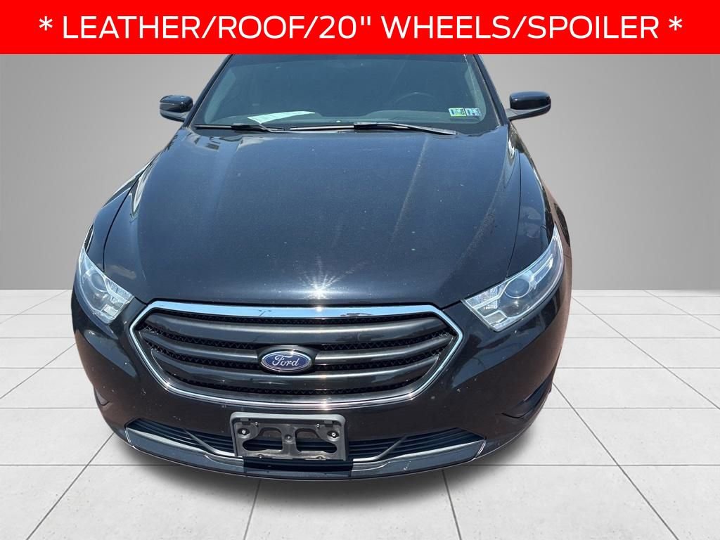 Used 2016 Ford Taurus SEL w/ Equipment Group 201A FWD image 2