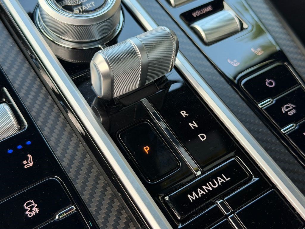 New 2026 Aston Martin V8 Vantage S RWD image 28
