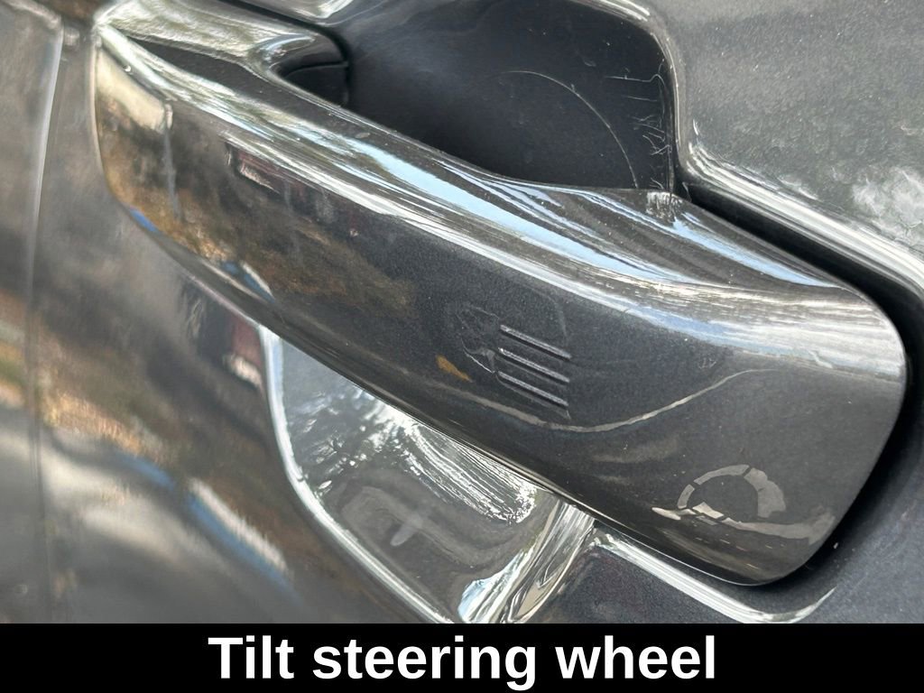 Used 2025 Jeep Grand Cherokee L Limited w/ Luxury Tech Group II image 39