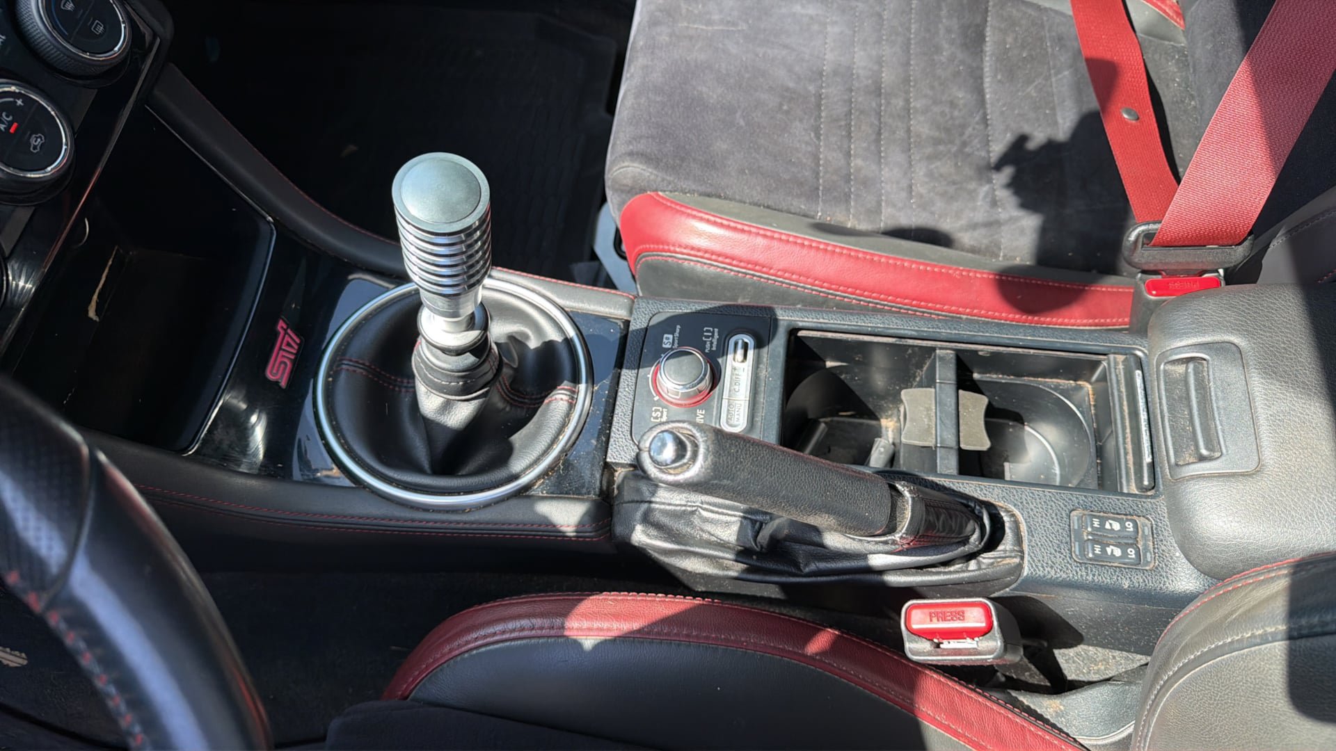Used 2019 Subaru WRX STI AWD/4WD image 27