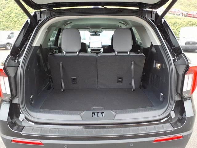New 2026 Ford Explorer Active w/ Active Comfort Package AWD/4WD image 10