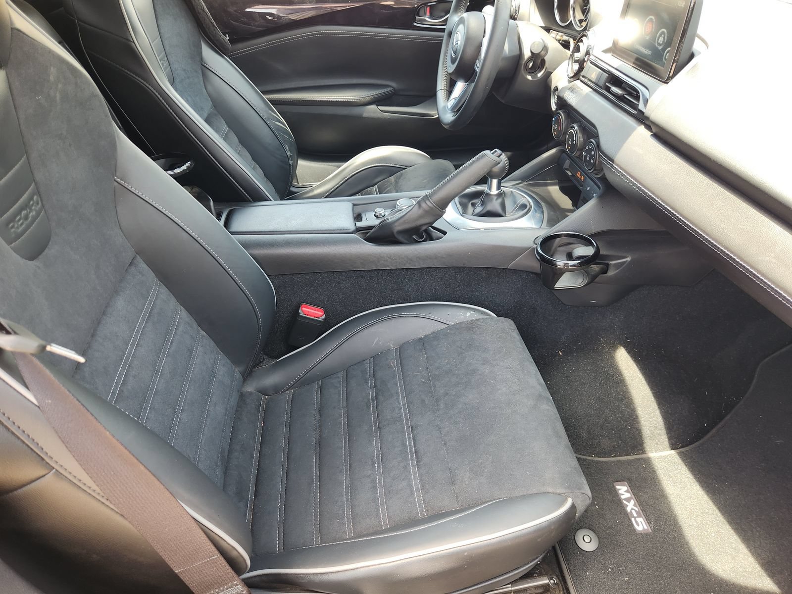 Used 2023 MAZDA MX-5 Miata Club w/ Brembo/BBS Recaro Package RWD image 17