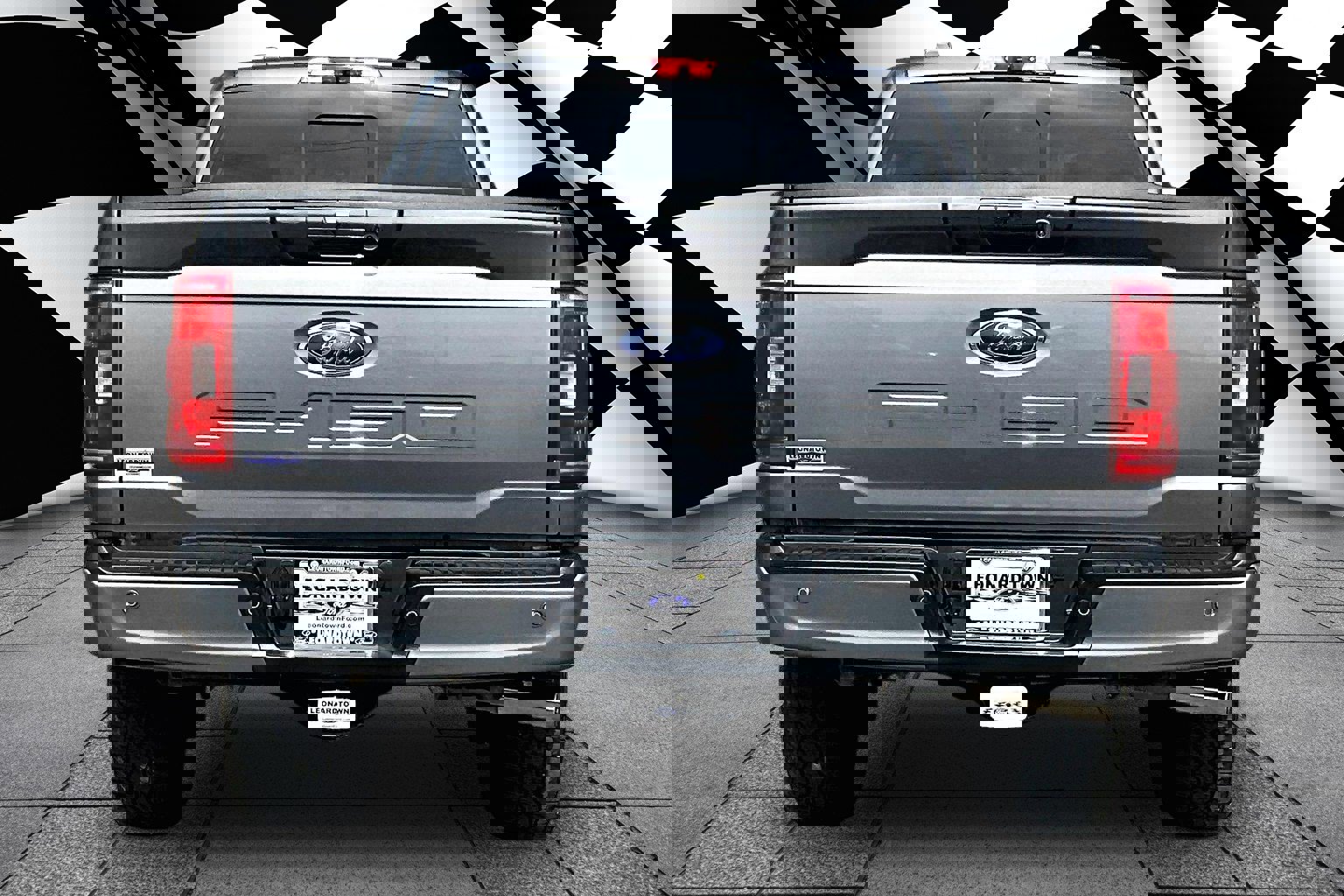 Used 2022 Ford F150 XLT w/ Equipment Group 302A High image 4