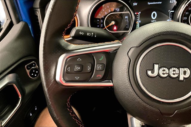 Used 2023 Jeep Gladiator Mojave w/ LED Lighting Group AWD/4WD image 27